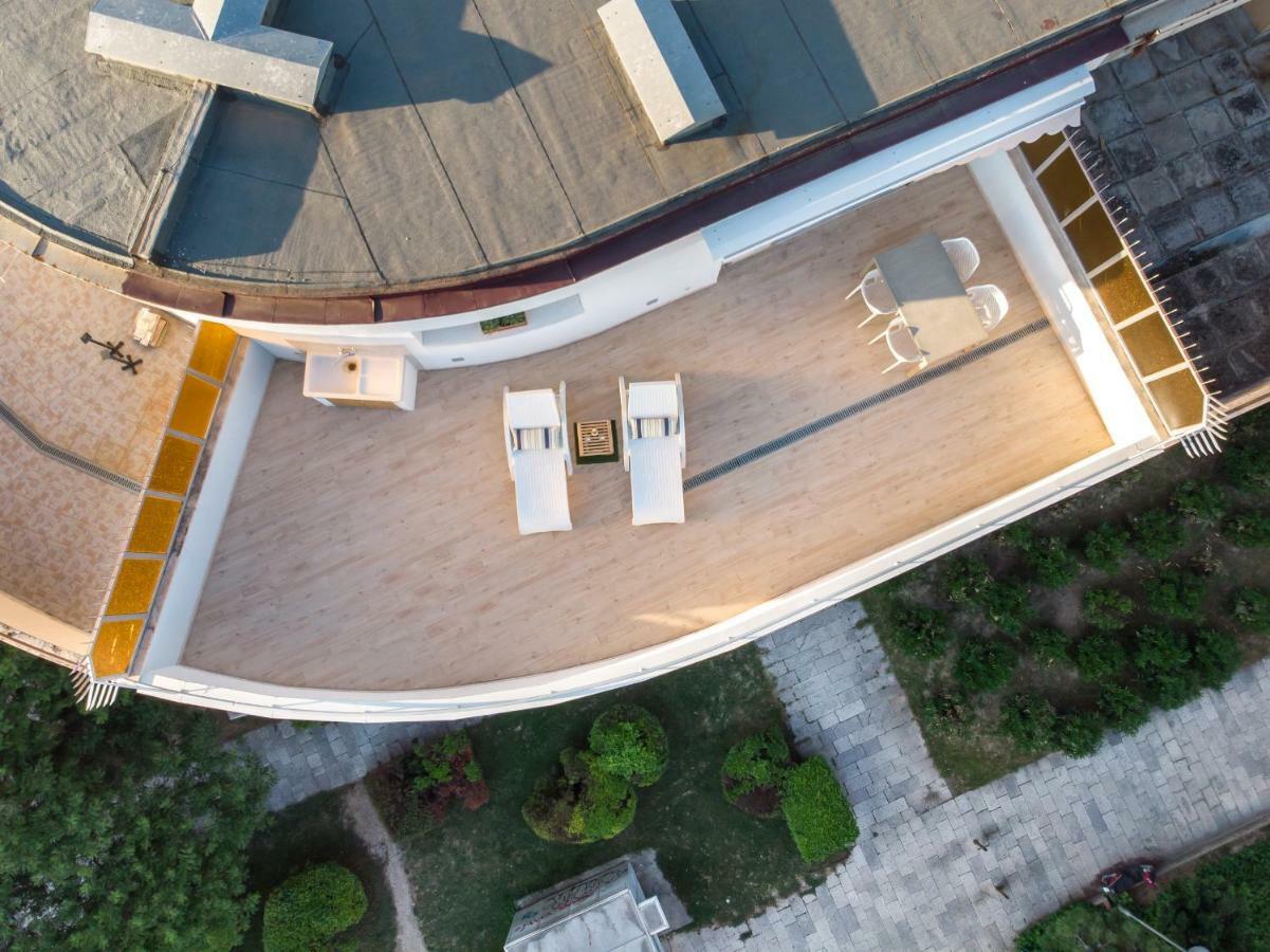 Sunny Rooftop سبليت المظهر الخارجي الصورة